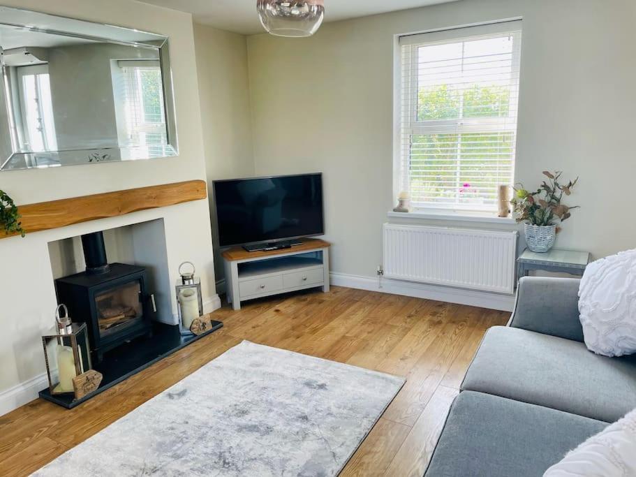 Llangwm  Entire 2 Bed Cottage - Llangwm מראה חיצוני תמונה